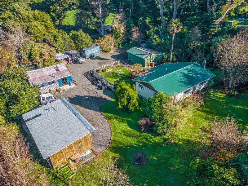 280 State Highway 53, South Featherston - Carousel 1
