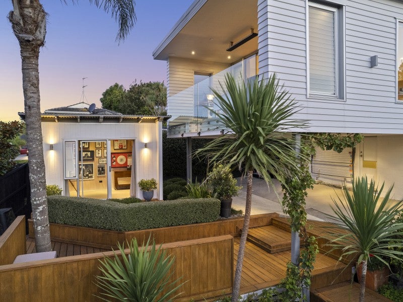 3/300 Mount Albert Road, Sandringham, Auckland - Carousel 2