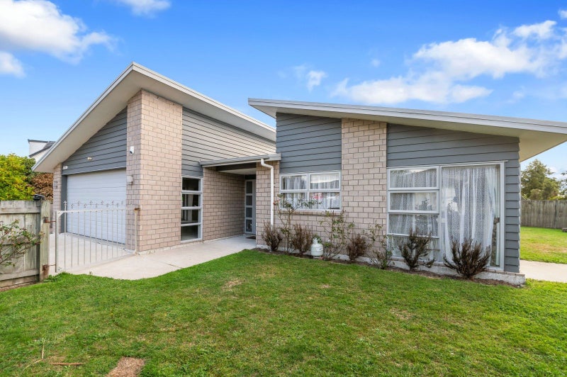 32D Robinson Avenue, Holdens Bay, Rotorua - Carousel 1