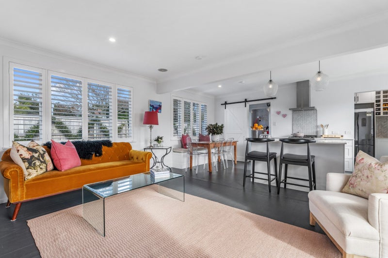 3 Milton Road, Otumoetai, Tauranga - Carousel 1