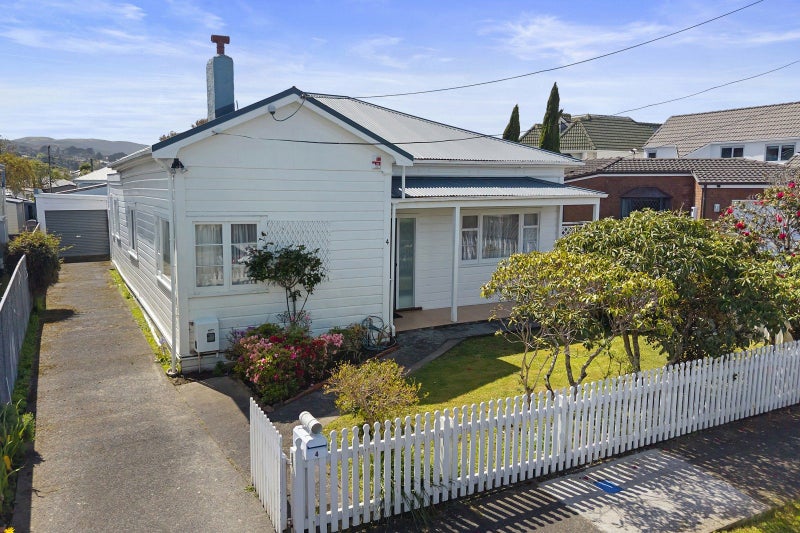 4 Bristol Square, Hutt Central, Lower Hutt - Carousel 2