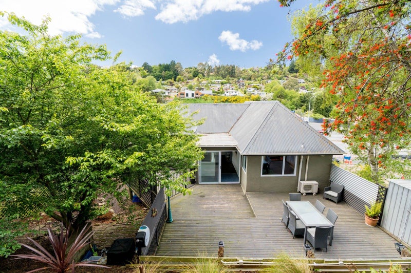 400 Kaikorai Valley Road, Bradford, Dunedin - Carousel 1