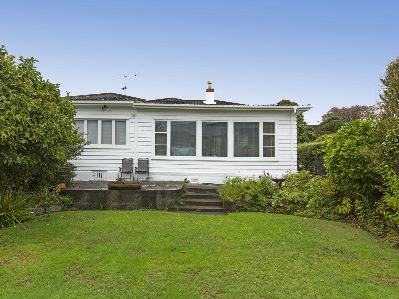 24 Hathaway Avenue, Boulcott, Lower Hutt - Carousel 2