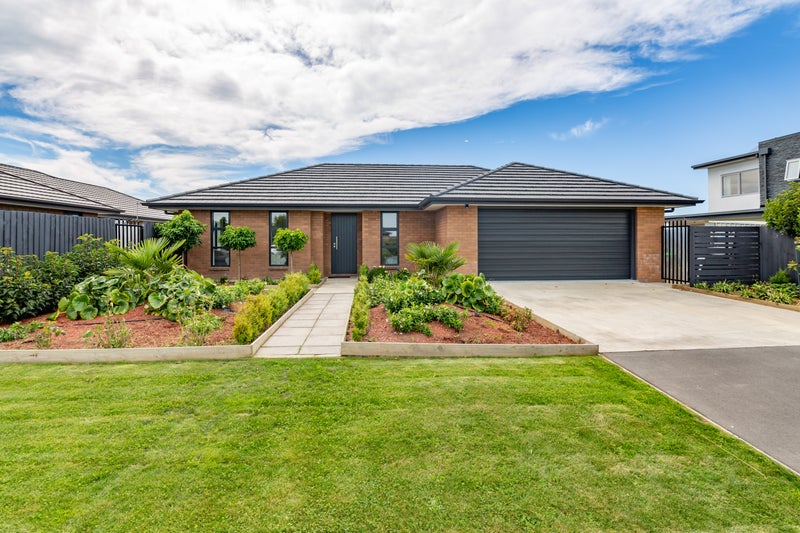 22 Pistacia Place, Hornby, Christchurch - Carousel 2