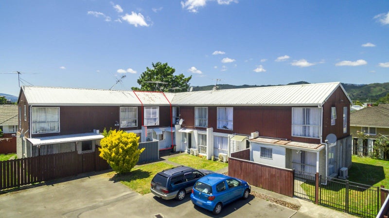 7/9 Camp Street, Silverstream, Upper Hutt - Carousel 2