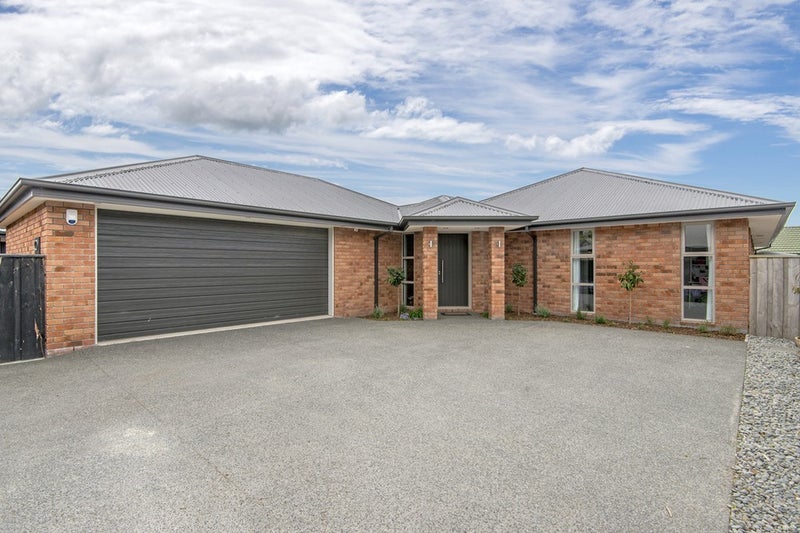 17 Fredrica Lane, Heathcote Valley, Christchurch - Carousel 12