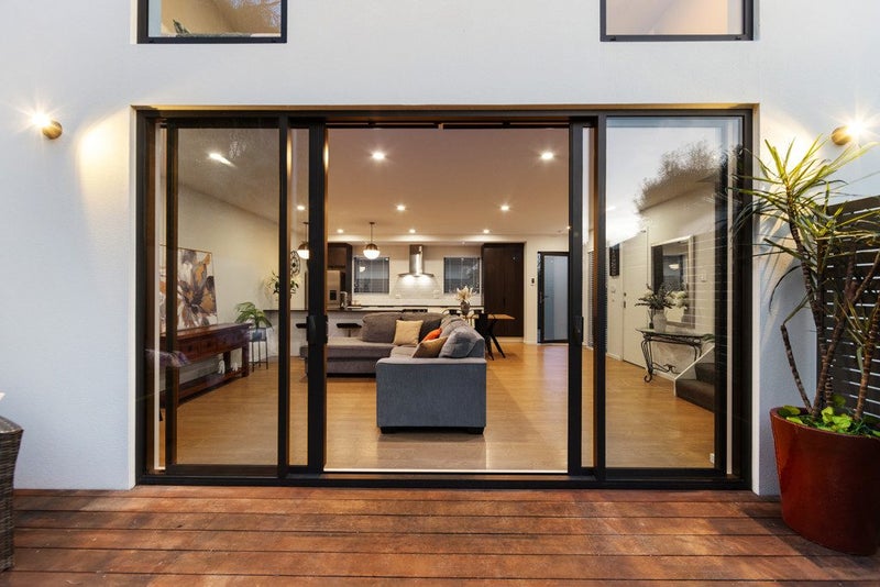 3/27 Springfield Road, St Albans, Christchurch - Carousel 2