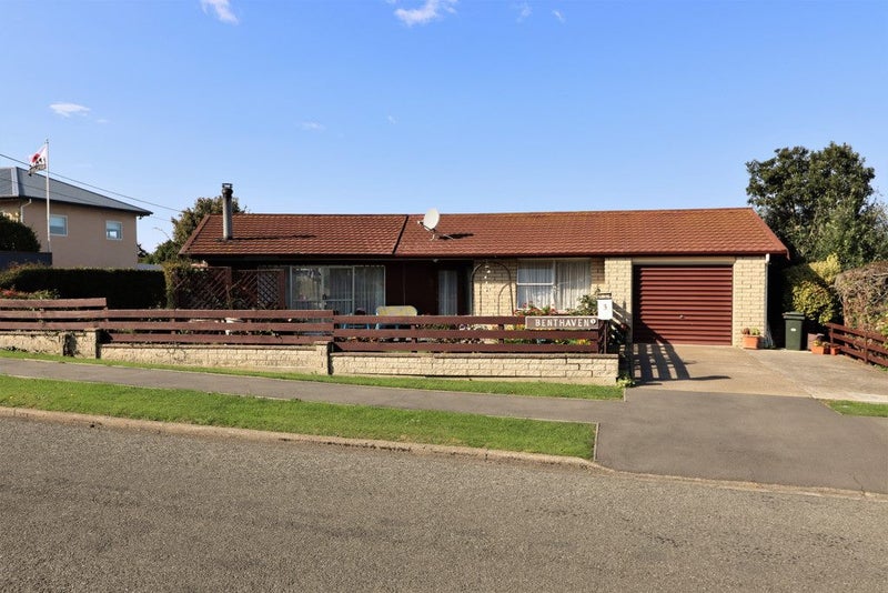 3 Stuart Street, Holmes Hill, Oamaru - Carousel 1