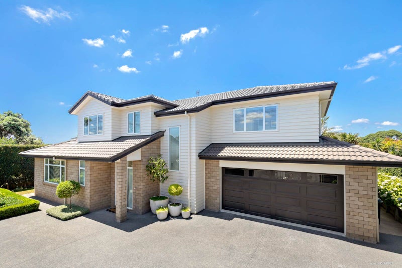 227 Beach Road, Campbells Bay, Auckland - Carousel 1