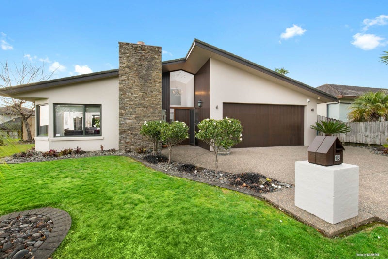 13 Dairyland Drive, East Tamaki Heights, Auckland - Carousel 1