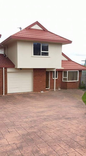 8B Fernwood Court, Woodridge, Wellington - Carousel 15