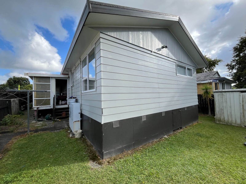 2/66 Palmers Road, Clendon Park, Auckland - Carousel 13