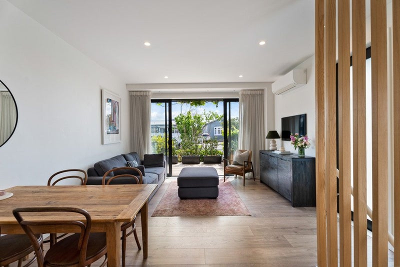 7/19 Powell Street, Avondale, Auckland - Carousel 2