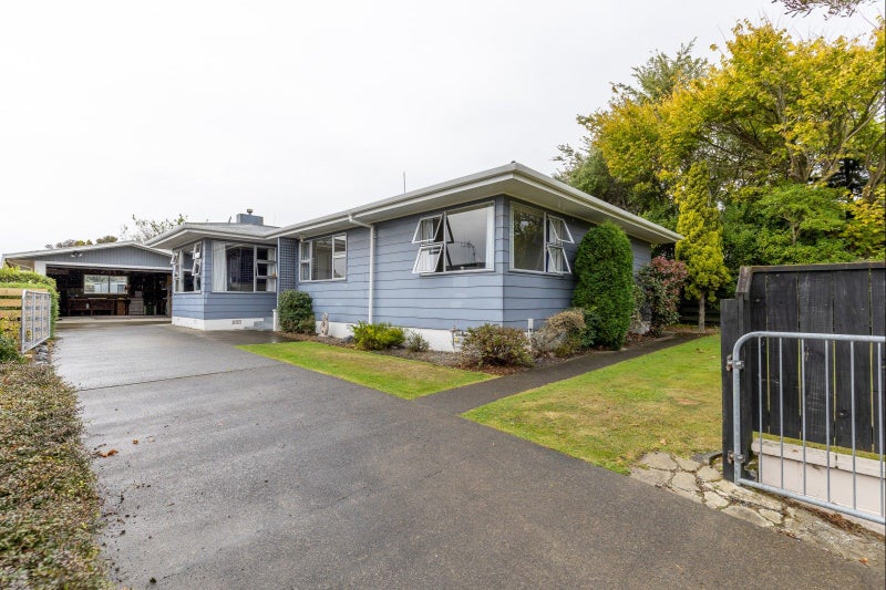 19 Dunk Place, Milson, Palmerston North - Carousel 1