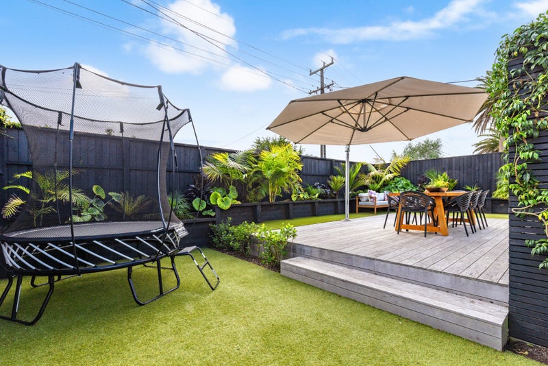 1/46 Hastings Road, Mairangi Bay, Auckland - Carousel 2