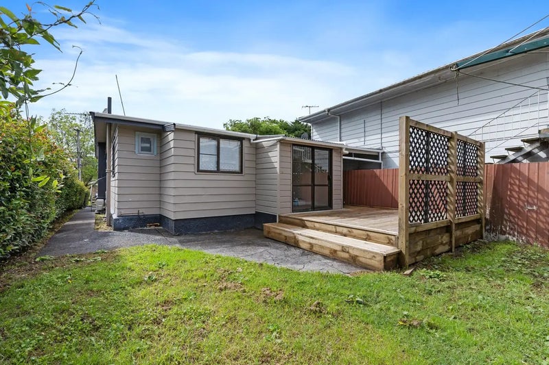 1/61 High Street, Otahuhu, Auckland - Carousel 13