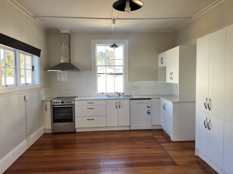 5 Moa Crescent, Frankton, Hamilton - Carousel 2