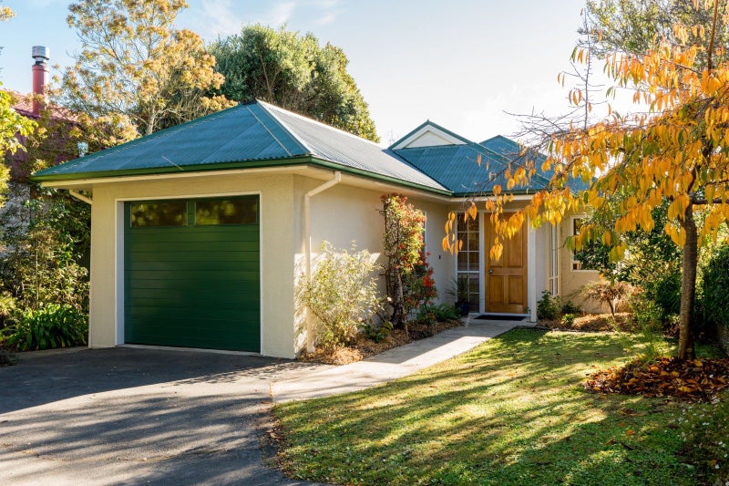 27 Signal Hill Road, Opoho, Dunedin - Carousel 21