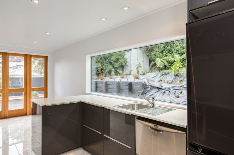 198 North Road, North East Valley, Dunedin - Carousel 2