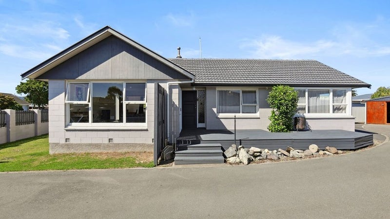 48 Stanton Crescent, Hoon Hay, Christchurch - Carousel 1