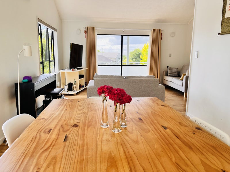 29 Sheralee Place, Bucklands Beach, Auckland - Carousel 2