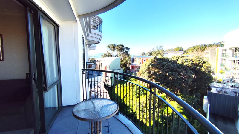 5J/118 Gladstone Road, Parnell, Auckland - Carousel 28