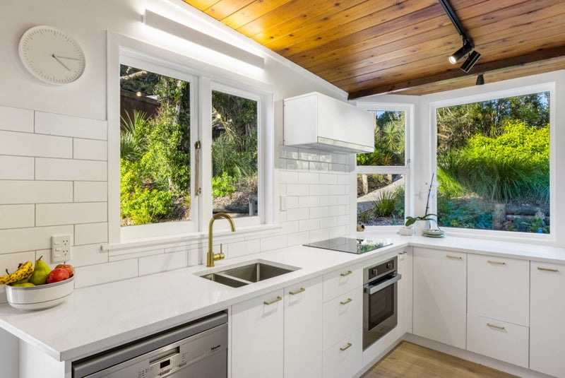 105 Bodhisattva Road, Silverdale - Carousel 1