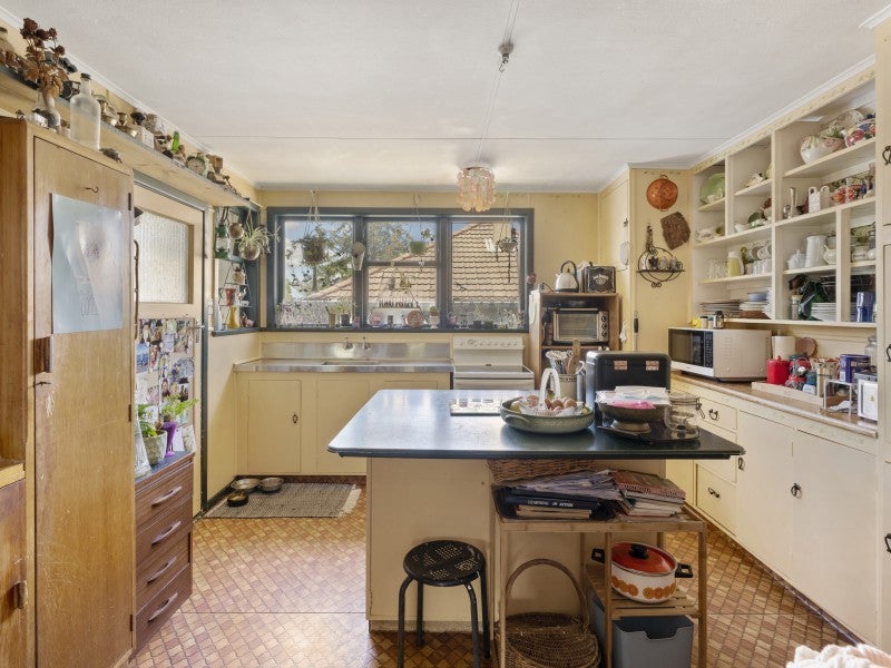 22 Kauri Drive, Wairakei, Taupo - Carousel 2