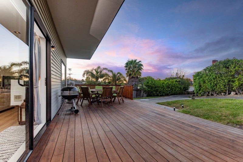 48A Routley Drive, Glen Eden, Auckland - Carousel 1