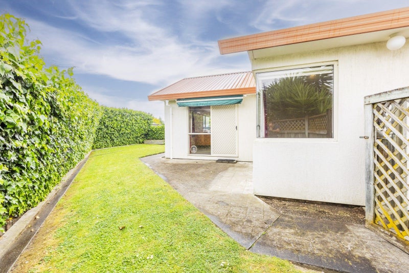 2/68 Guppy Road, Greenmeadows, Napier - Carousel 2