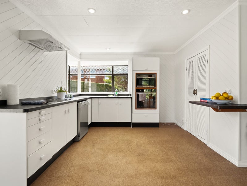 41 Hugh Street, Sawyers Bay, Port Chalmers - Carousel 2