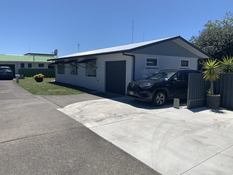 4/28 ELBOURNE ST, TARADALE, NAPIER - Carousel 1