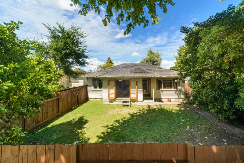 26 Keeling Street, West End, Palmerston North - Carousel 2