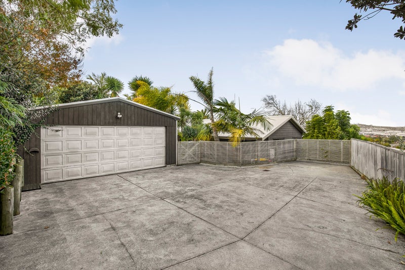 2/18 Parkview Place, Pakuranga, Auckland - Carousel 15