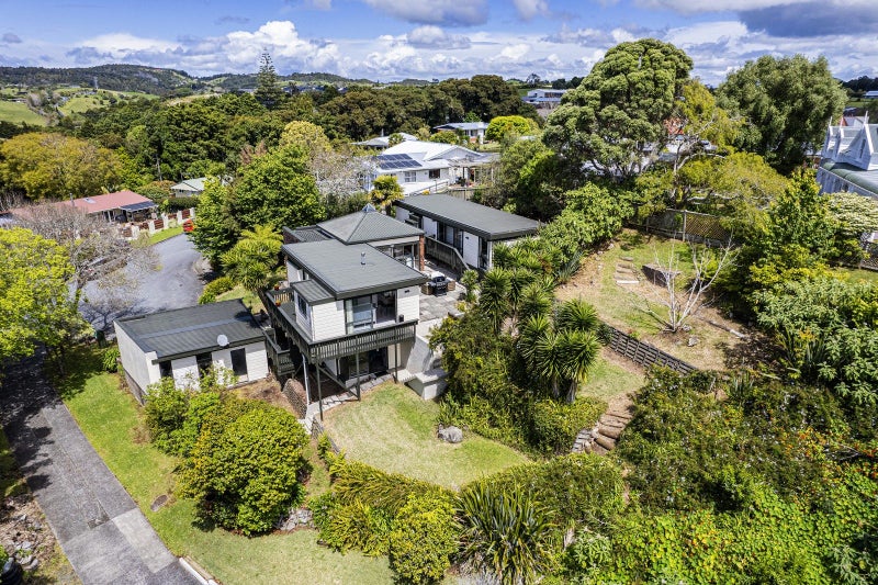 17 Kowhai Park Road, Maunu, Whangarei - Carousel 2