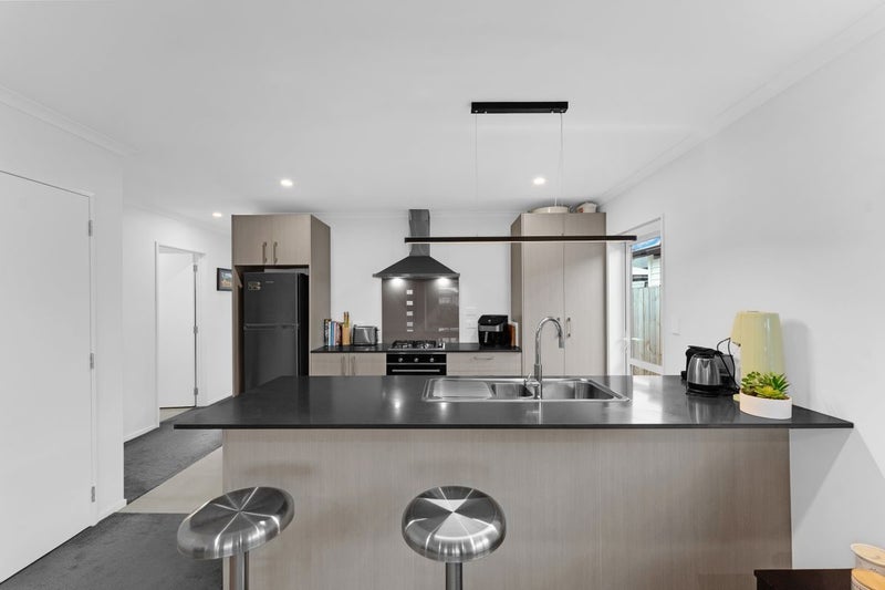 101 Kuaka Drive, Takanini, Auckland - Carousel 2