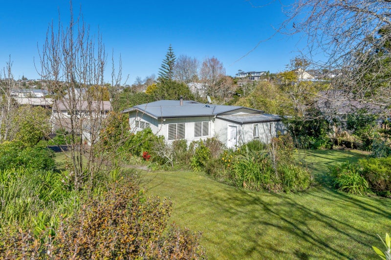 85 Cockle Bay Road, Cockle Bay, Auckland - Carousel 2