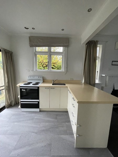 236 Kaikorai Valley Road, Bradford, Dunedin - Carousel 2