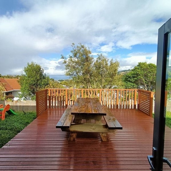 7 Waipounamu Drive, Kelson, Lower Hutt - Carousel 1