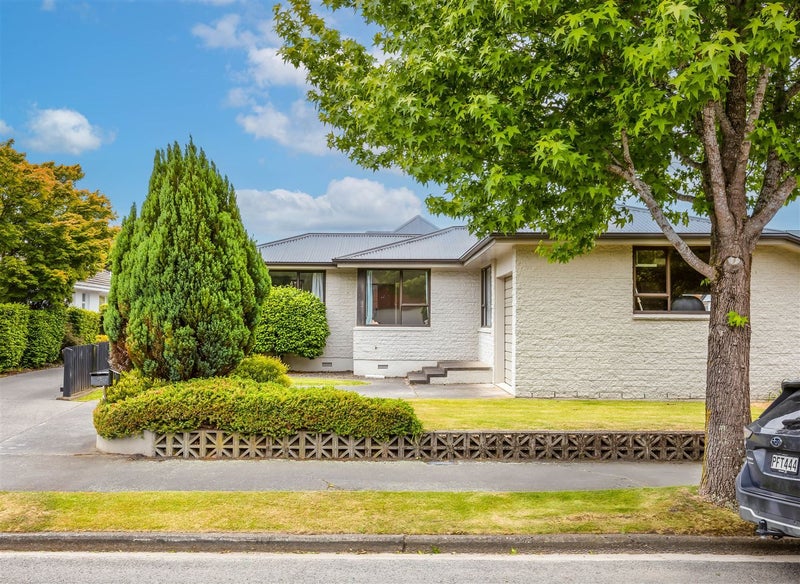 8 Westburn Terrace, Burnside, Christchurch - Carousel 2