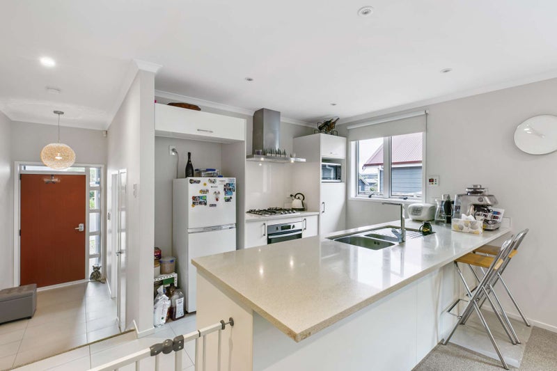 36 Cape Cod Drive, Gulf Harbour, Whangaparaoa - Carousel 2