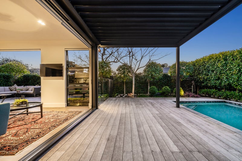 24A Woodside Road, Mount Eden, Auckland - Carousel 2