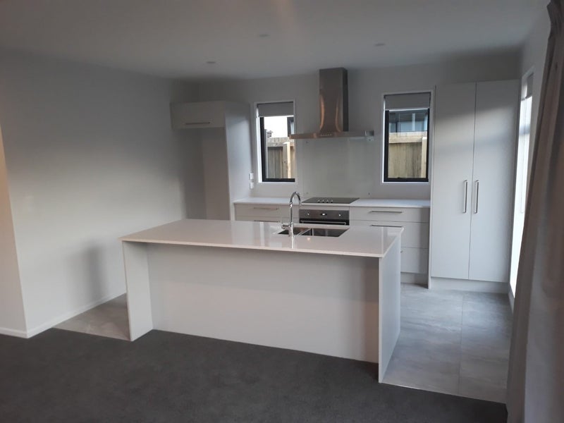 11 Romney Drive, Belfast, Christchurch - Carousel 2