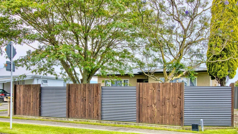 20 Hillary Crescent, Maraenui, Napier - Carousel 21