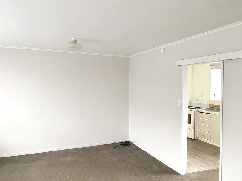 50 Pah Road, Papatoetoe, Auckland - Carousel 2