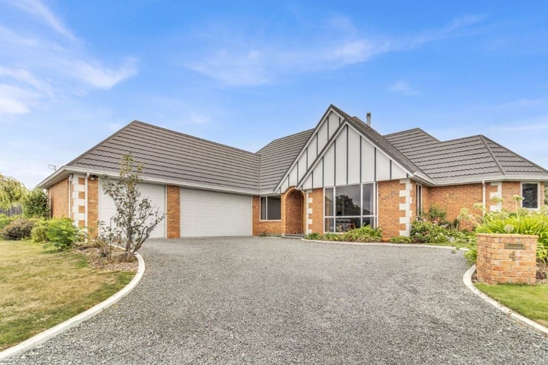 4 van Dieman Close, Templeton, Christchurch - Carousel 26