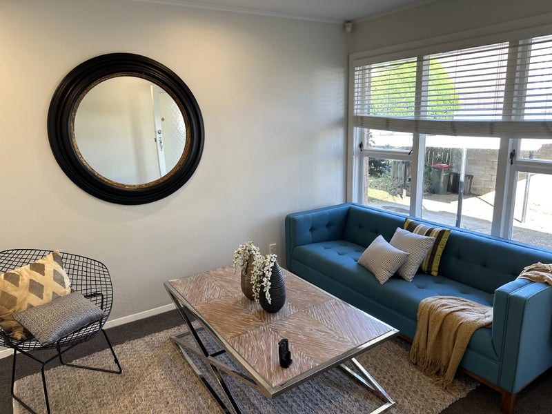 2/15 Campbell Road, One Tree Hill, Auckland - Carousel 2