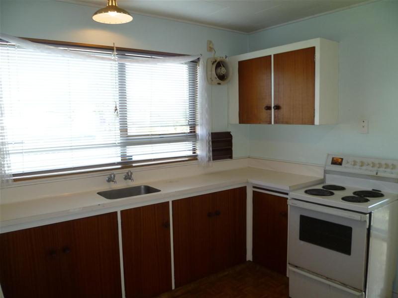 1108 Cunningham Crescent, Mayfair, Hastings - Carousel 2