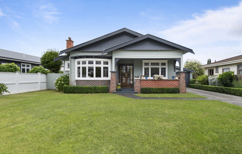 77 Limbrick Street, Terrace End, Palmerston North - Carousel 1