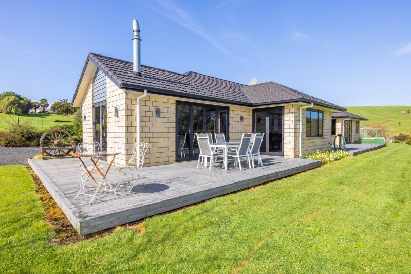 32 Duval Way, Whatawhata - Carousel 2